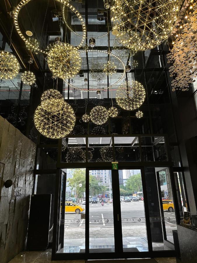 Sun Hao Hotel Taichung Extérieur photo