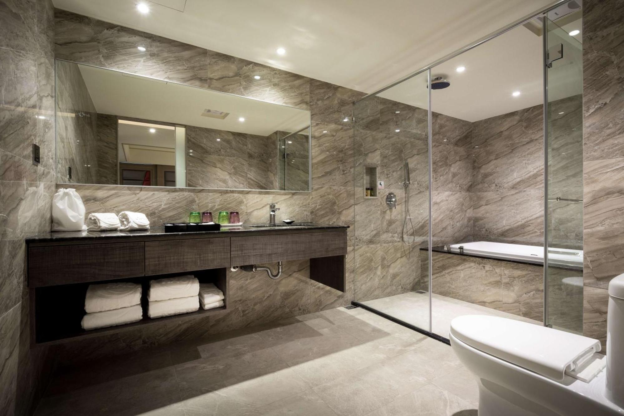 Sun Hao Hotel Taichung Extérieur photo
