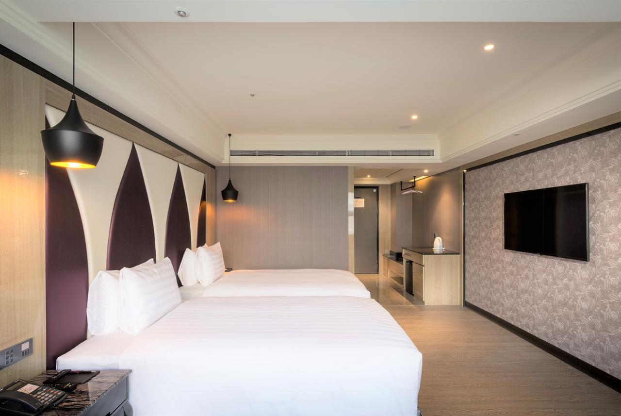 Sun Hao Hotel Taichung Extérieur photo