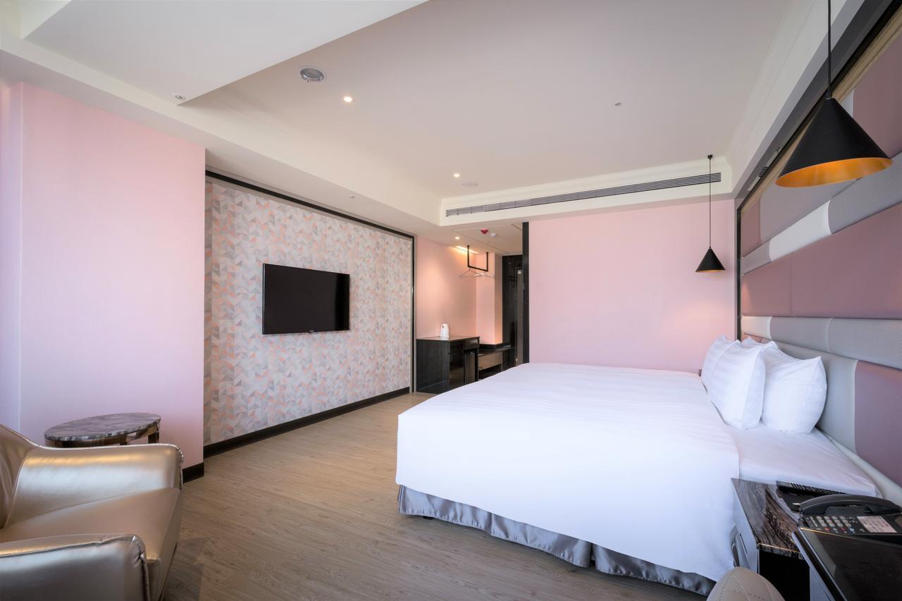 Sun Hao Hotel Taichung Extérieur photo