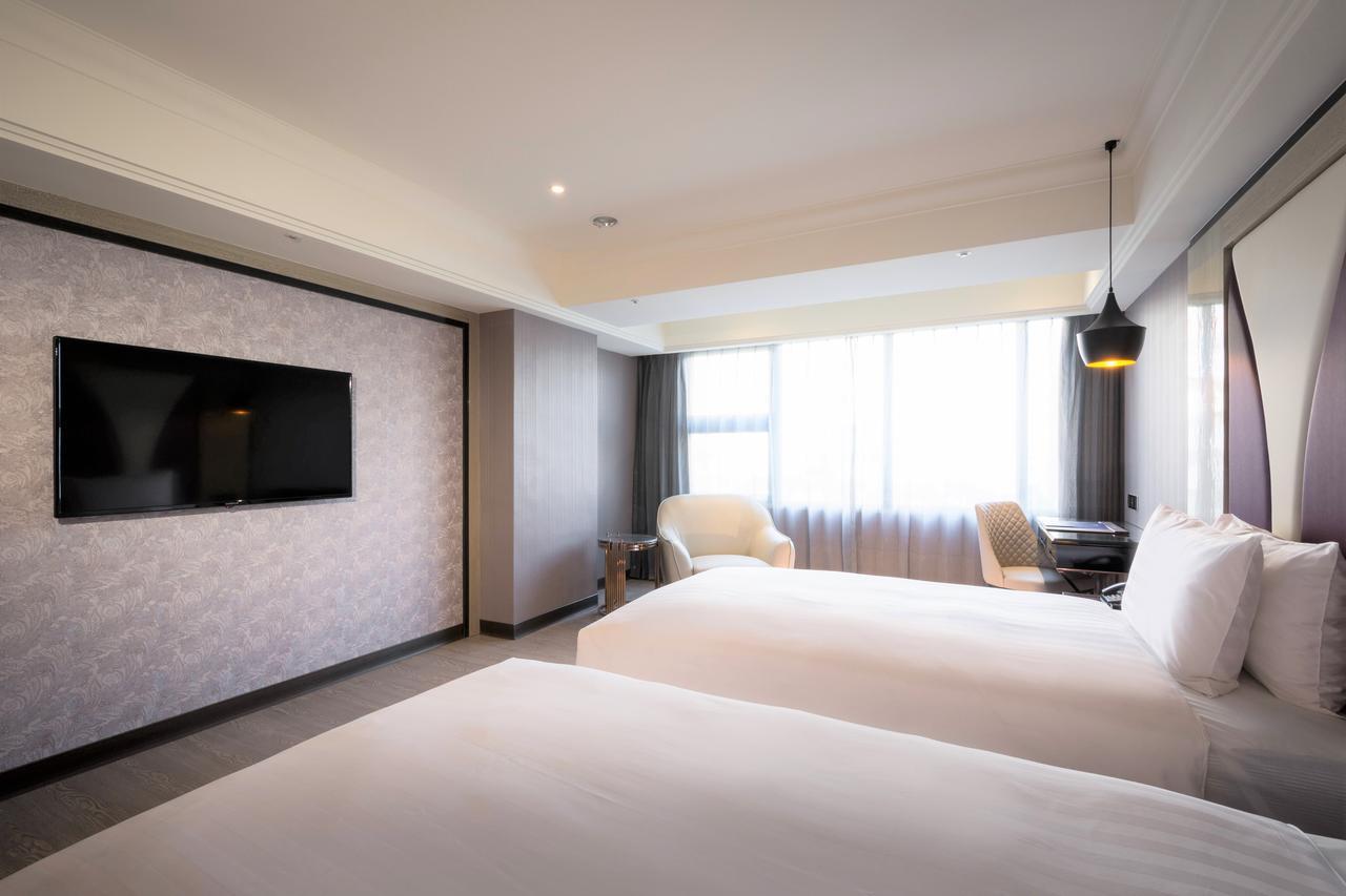 Sun Hao Hotel Taichung Extérieur photo
