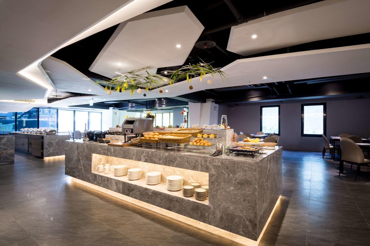 Sun Hao Hotel Taichung Extérieur photo