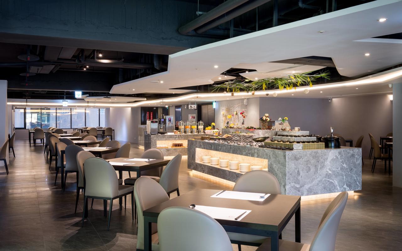 Sun Hao Hotel Taichung Extérieur photo