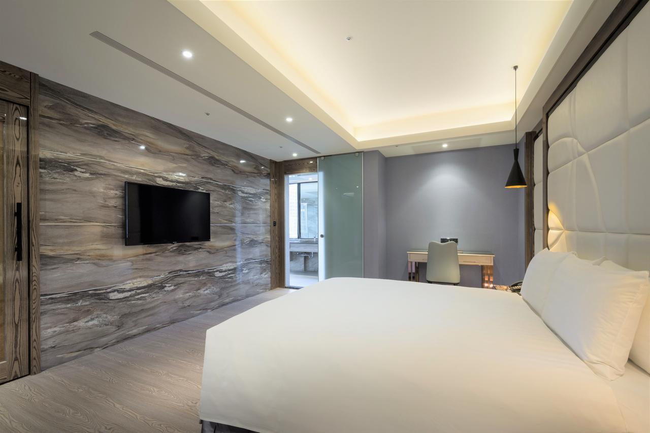 Sun Hao Hotel Taichung Extérieur photo
